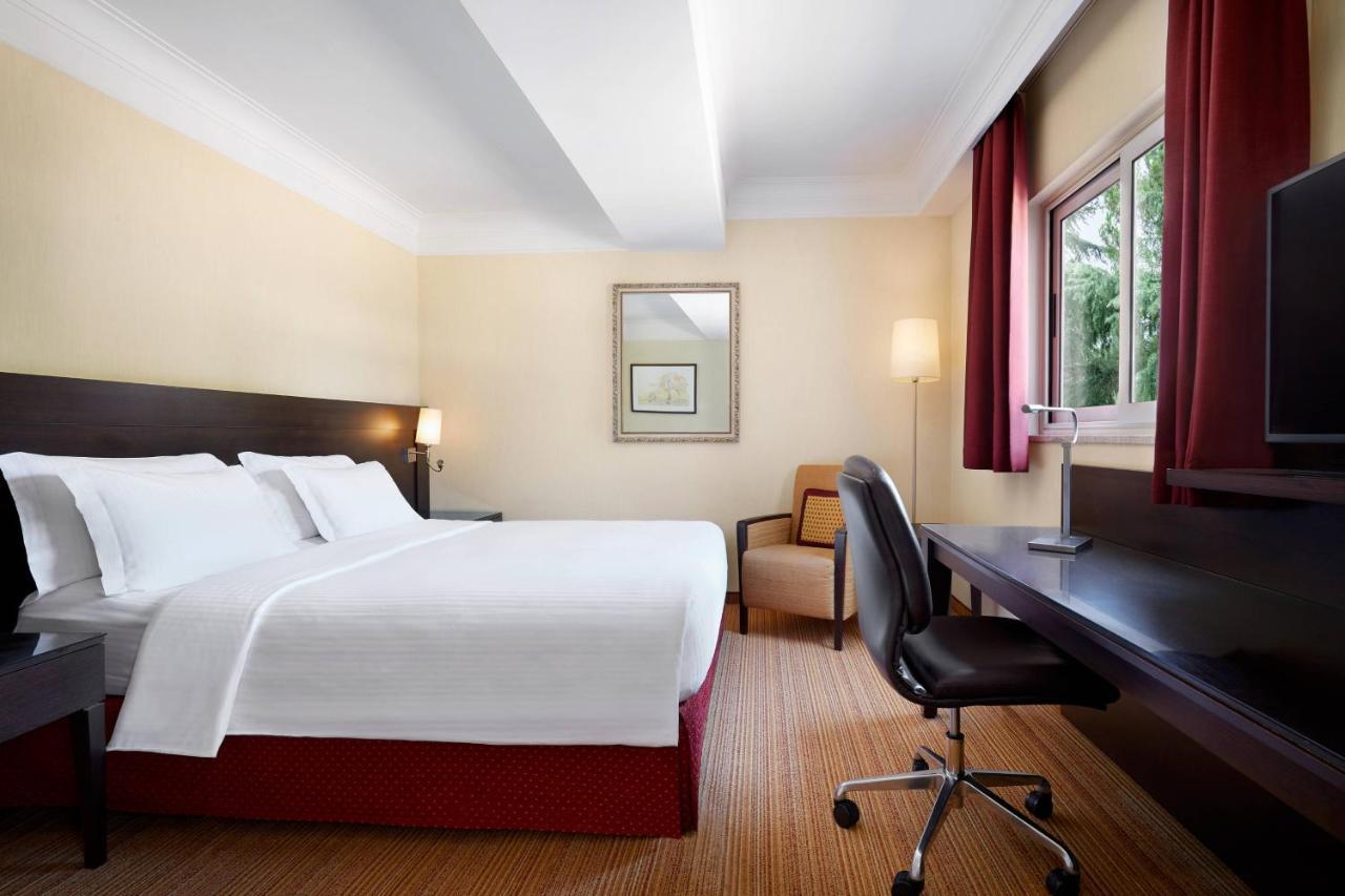 Courtyard By Marriott Rome Central Park Ngoại thất bức ảnh