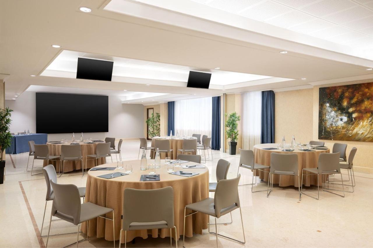 Courtyard By Marriott Rome Central Park Ngoại thất bức ảnh