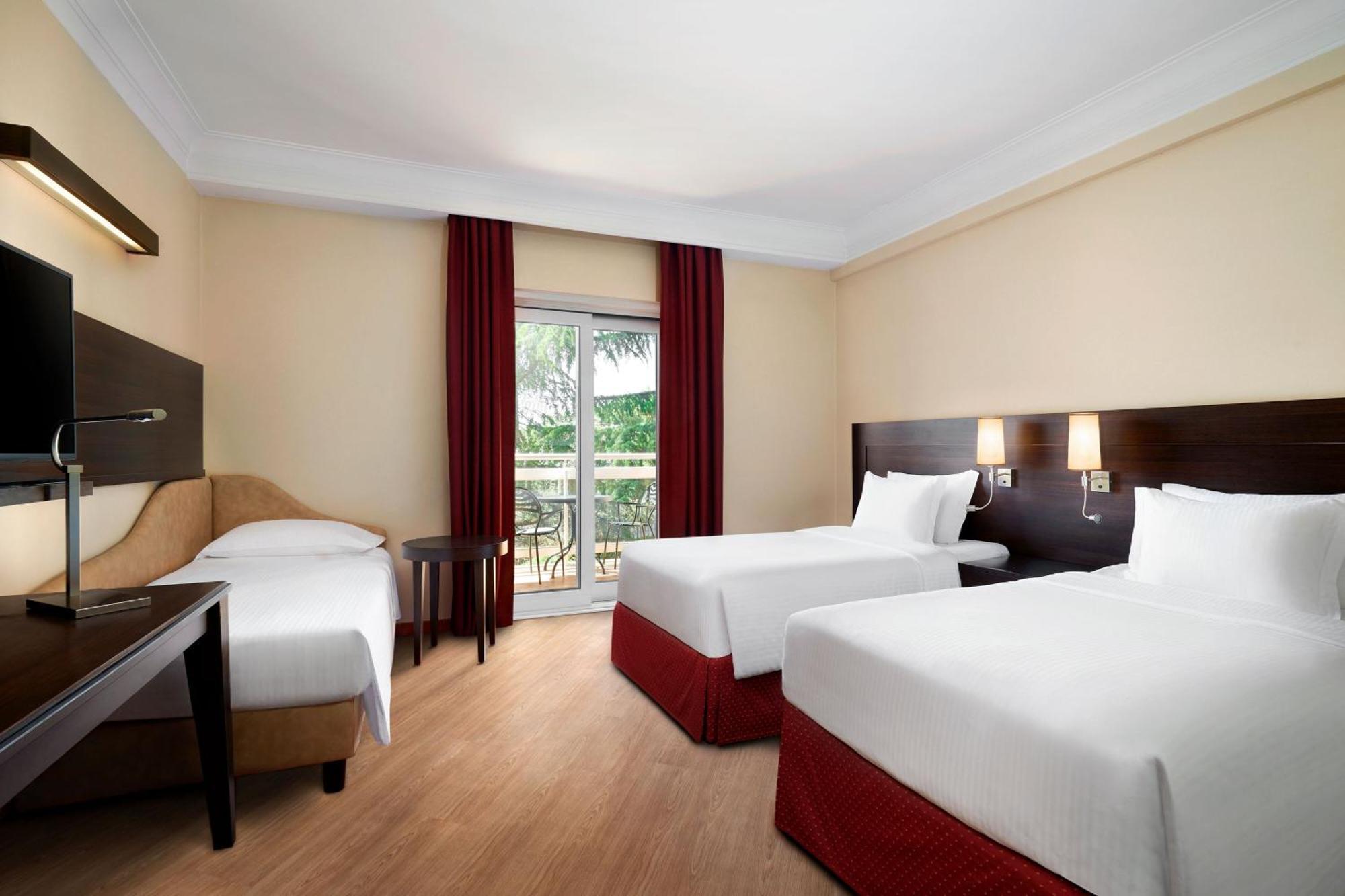 Courtyard By Marriott Rome Central Park Ngoại thất bức ảnh