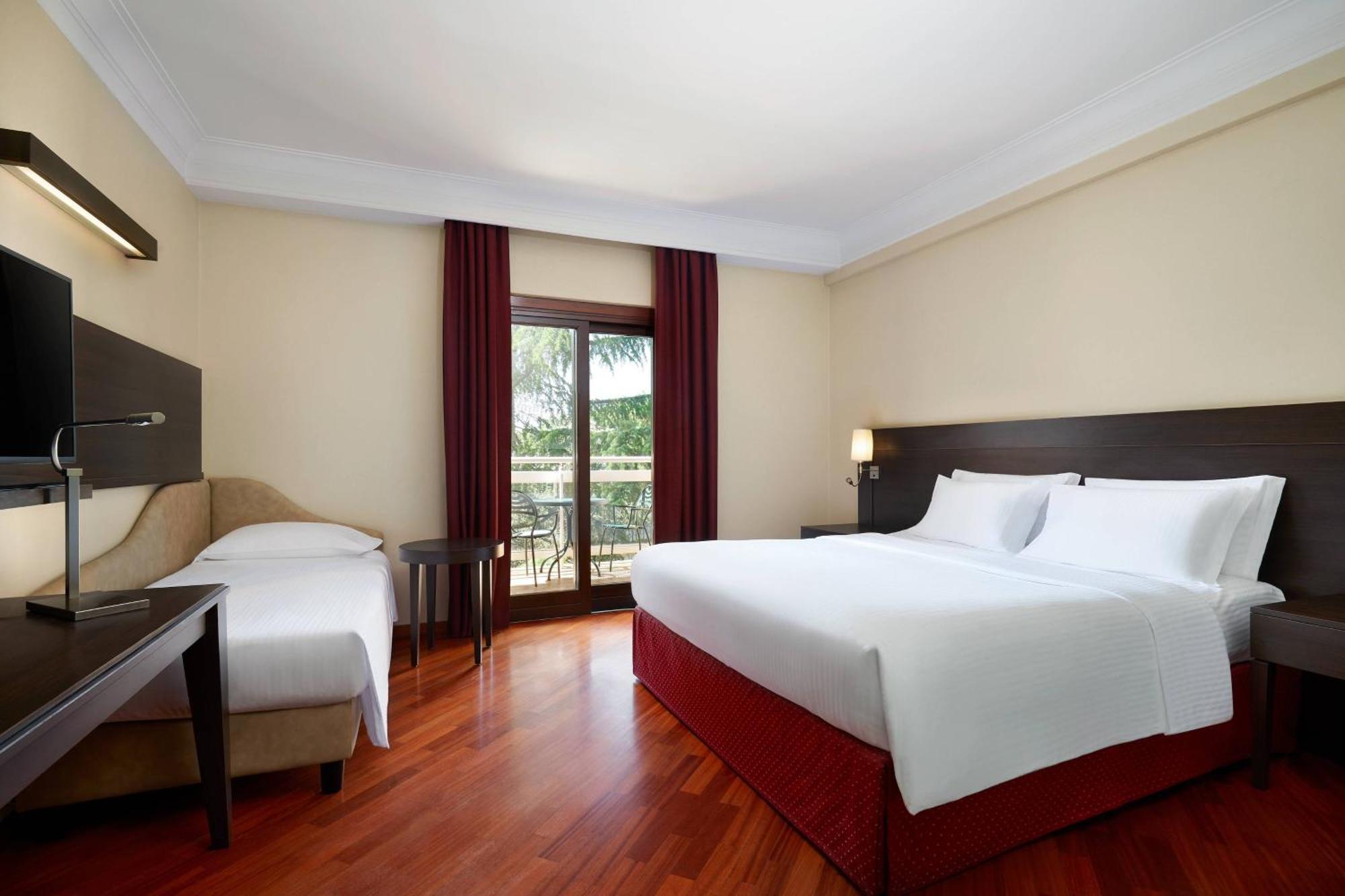 Courtyard By Marriott Rome Central Park Ngoại thất bức ảnh