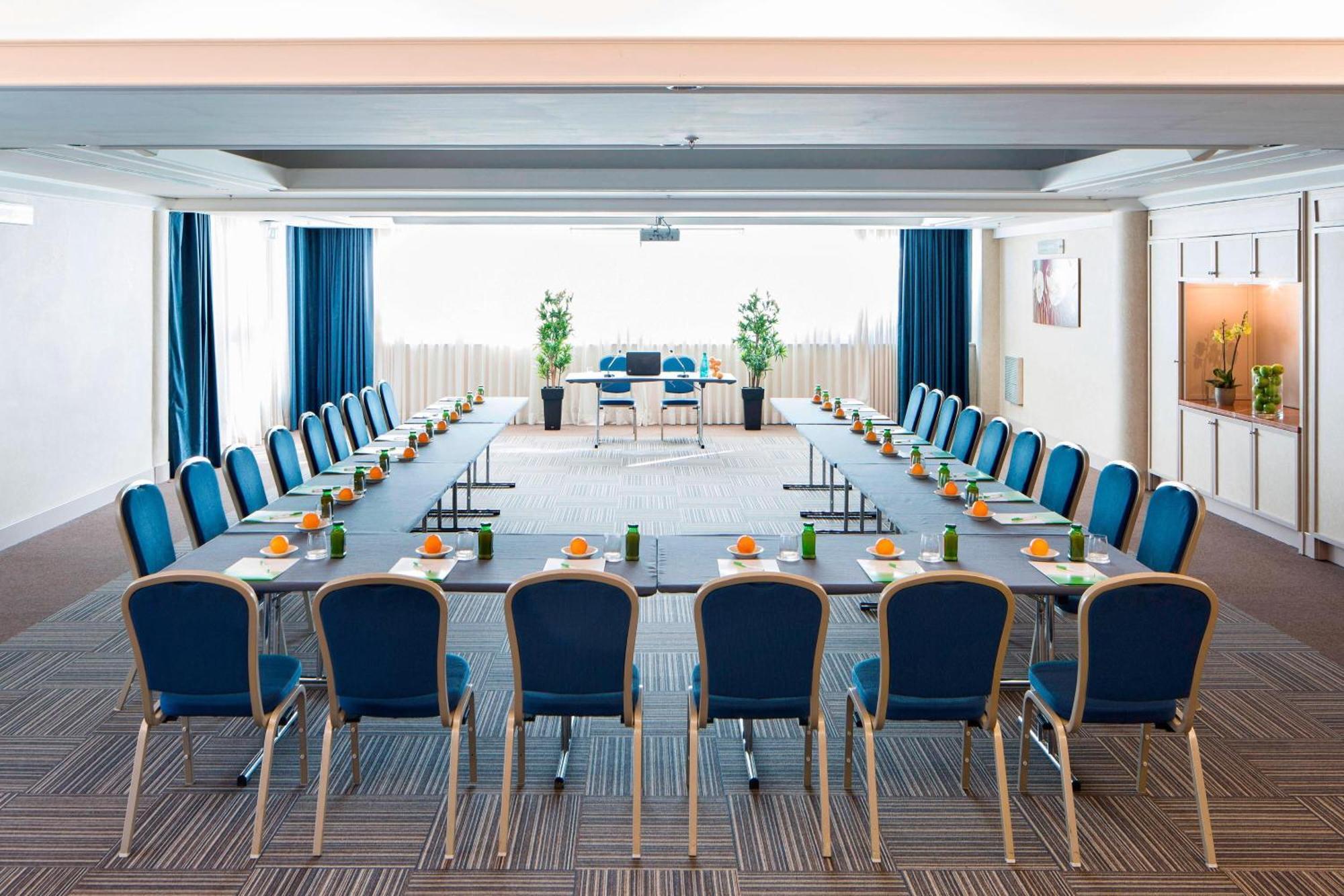 Courtyard By Marriott Rome Central Park Ngoại thất bức ảnh